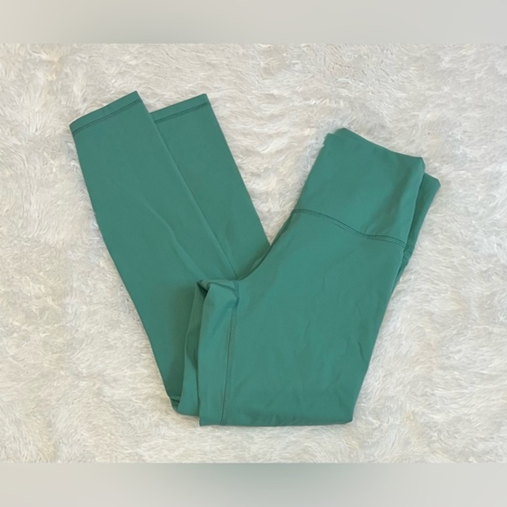 Everlane The Preform Ankle Legging Soft Green